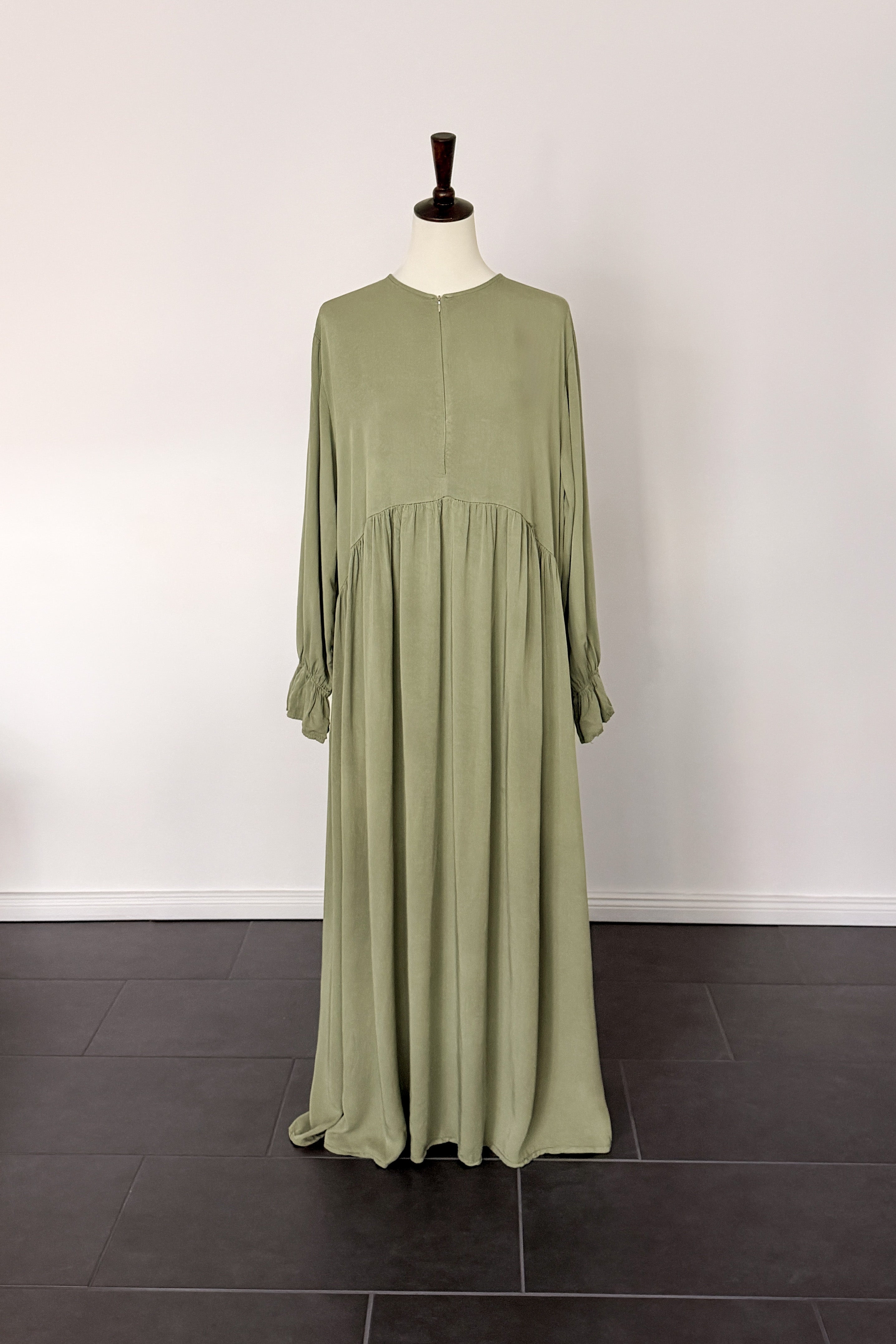 Abaya mit Reißverschluss