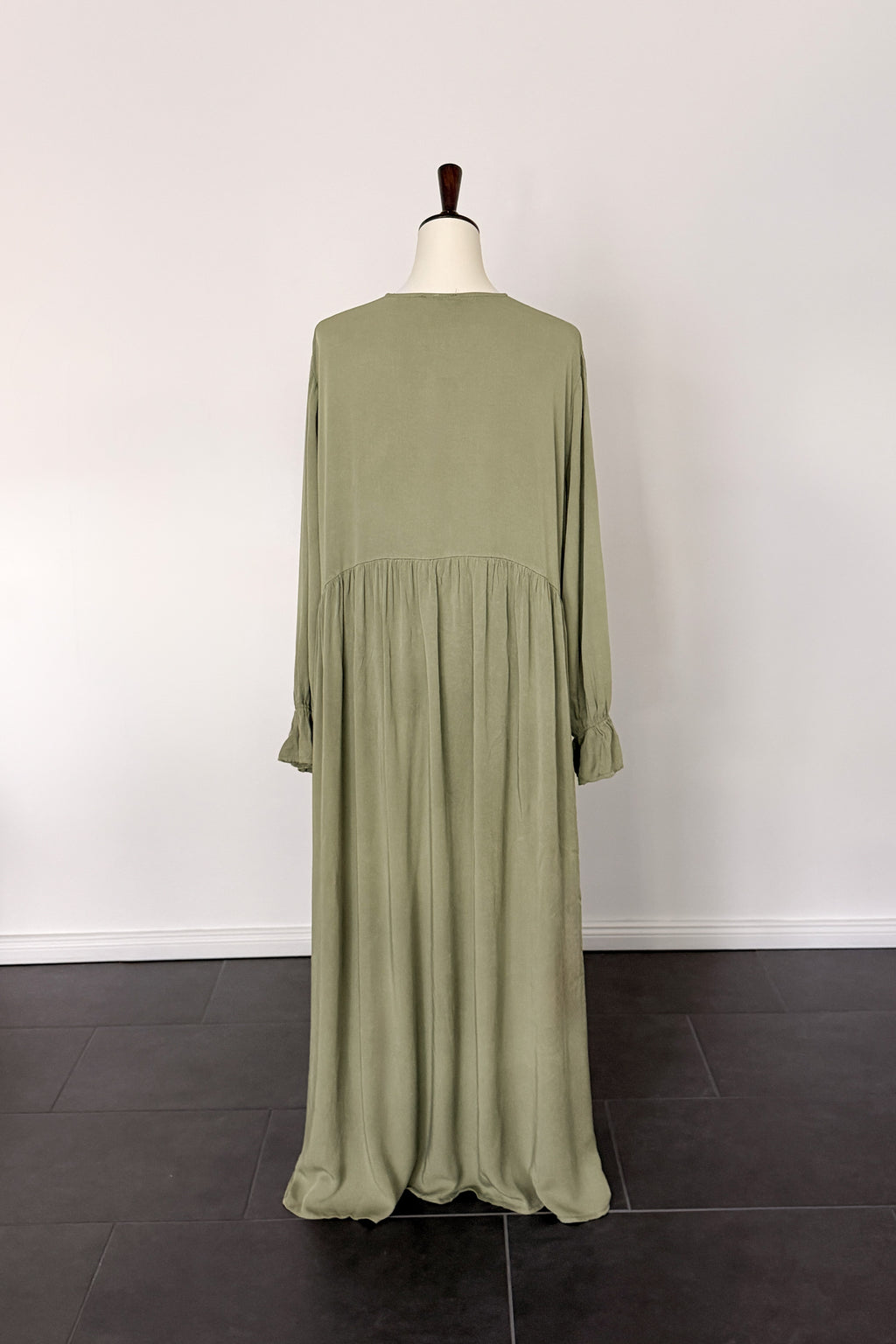 Abaya mit Reißverschluss