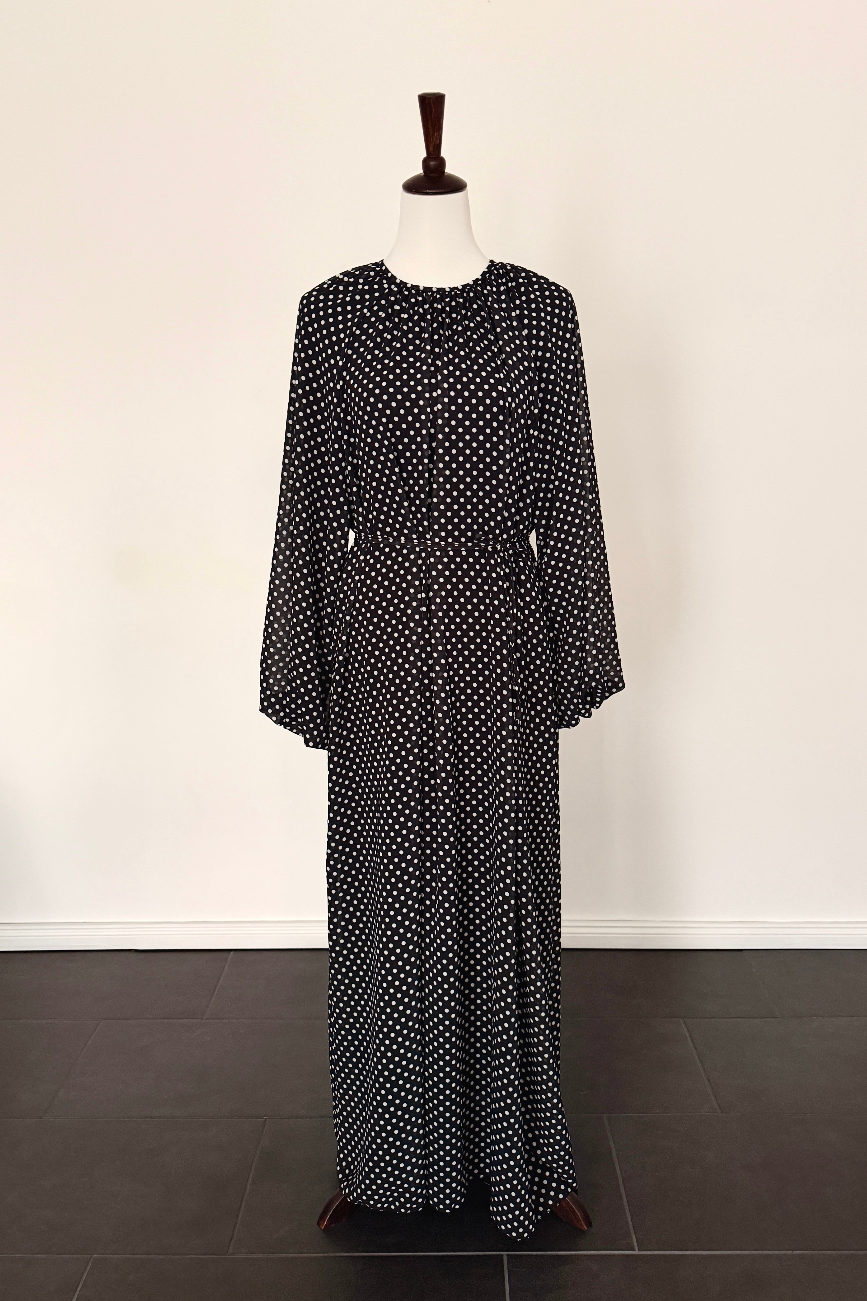 Dotted Kleid mit Bindegürtel