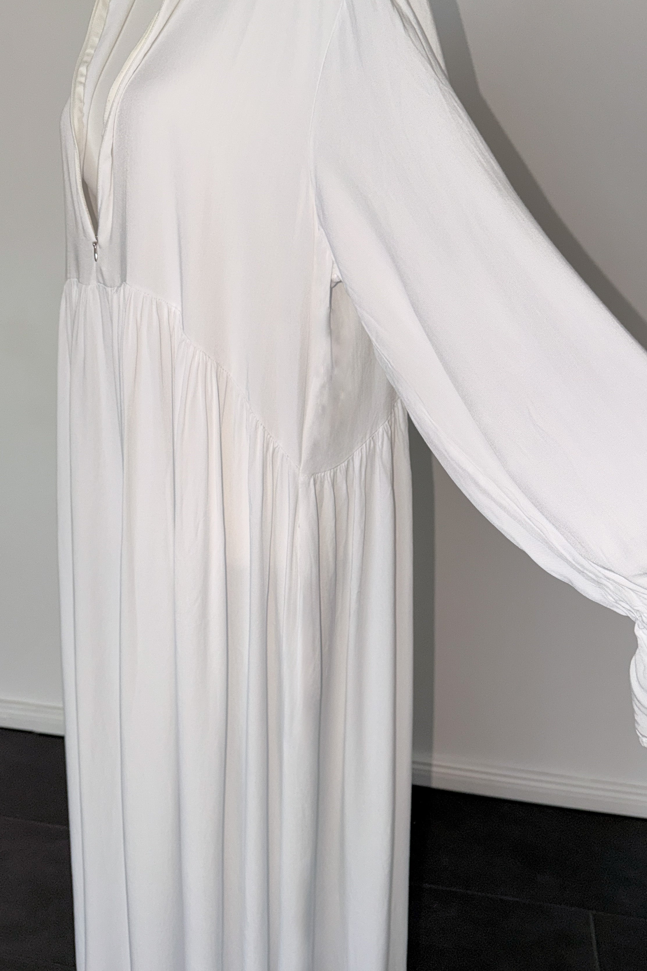 Abaya mit Reißverschluss