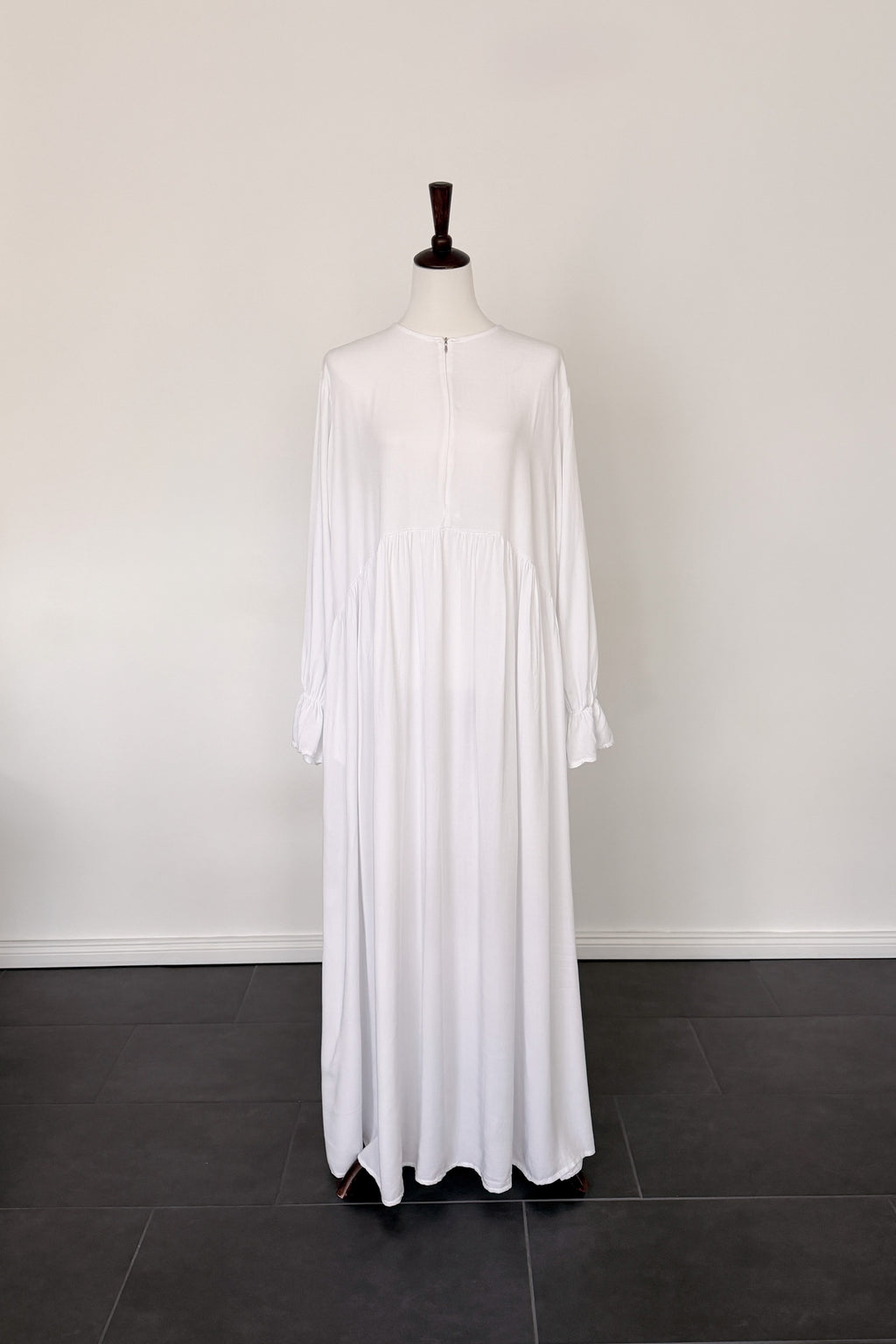 Abaya mit Reißverschluss