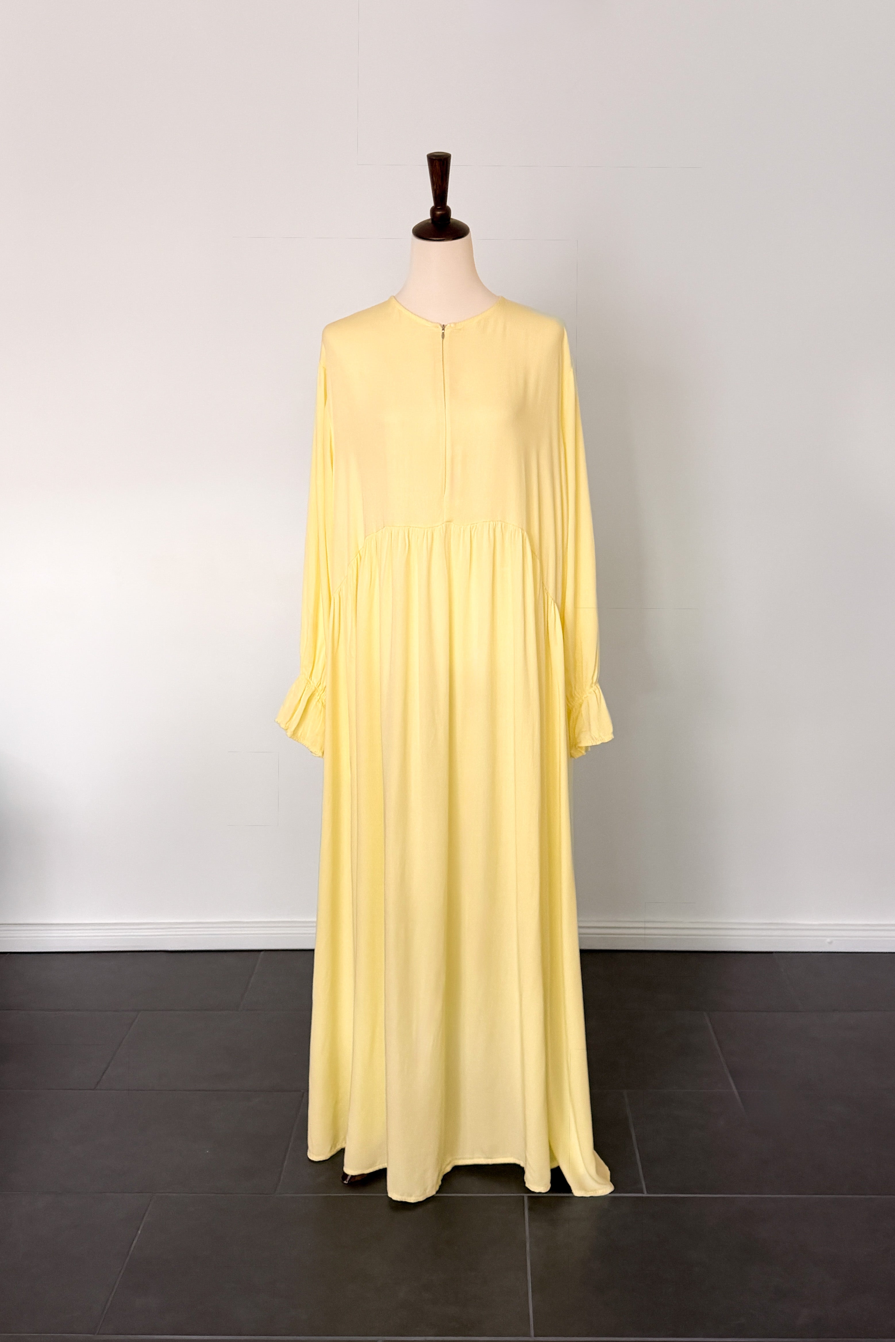Abaya mit Reißverschluss