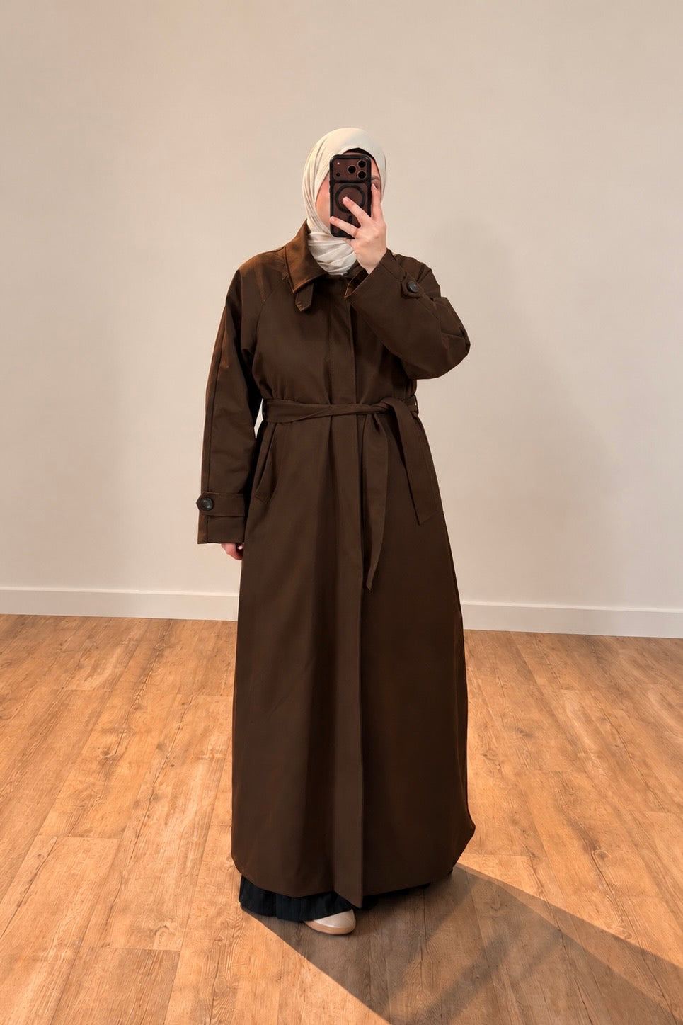 Langer Trenchcoat
