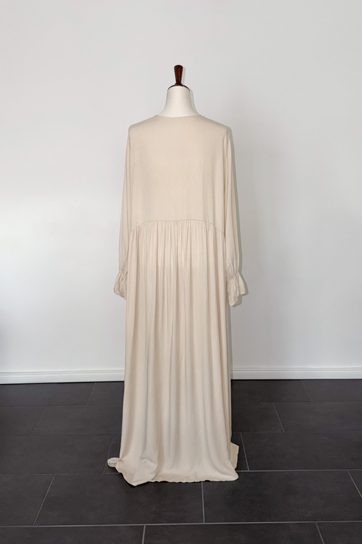 Abaya mit Reißverschluss