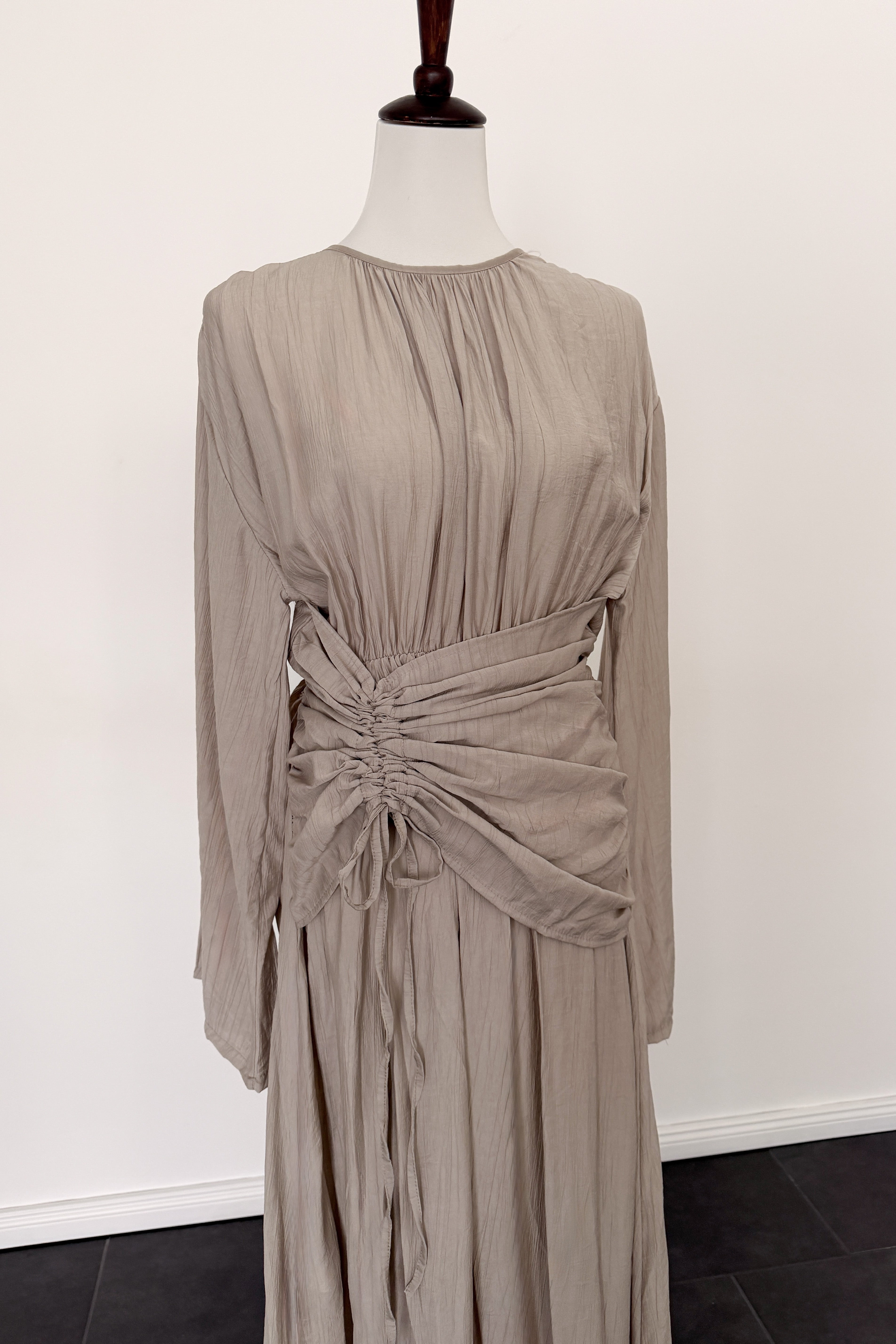 Hayal Kleid