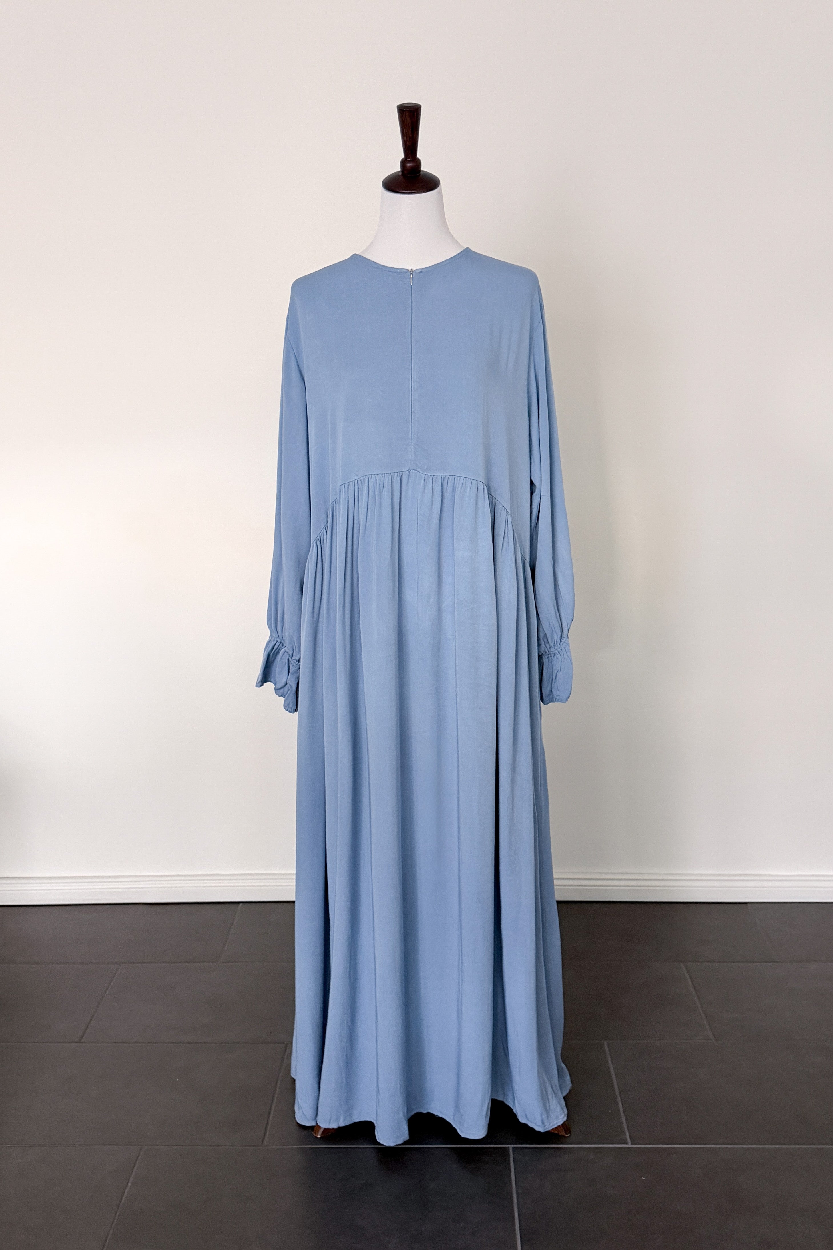 Abaya mit Reißverschluss