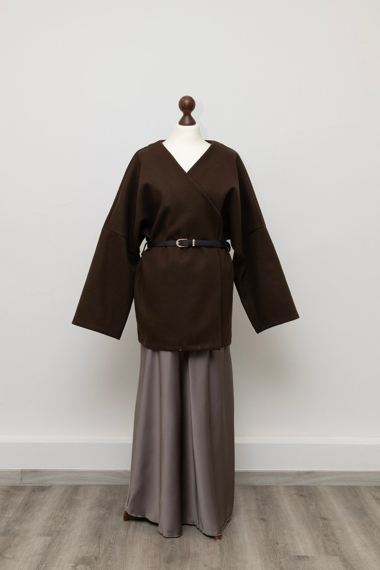 Mira Jacke mit Gürtel