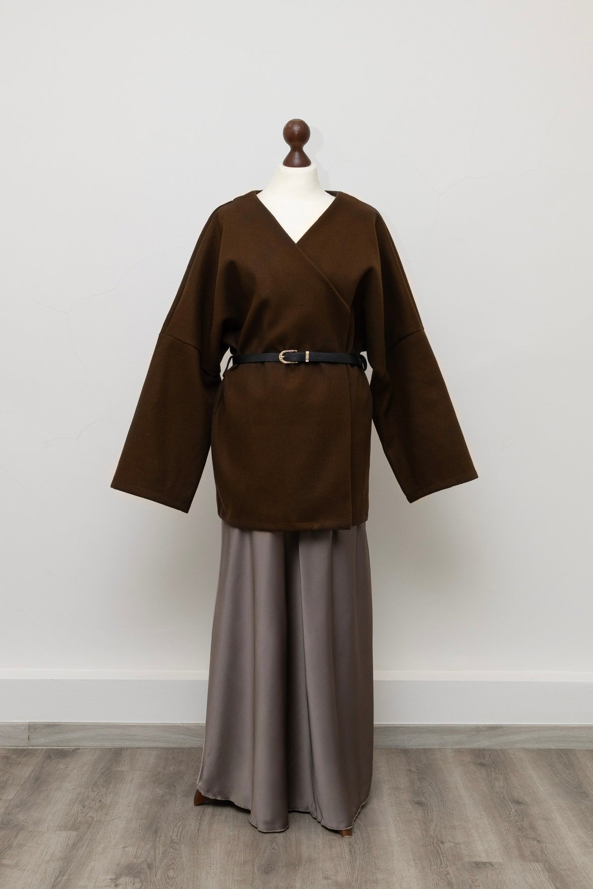 Mira Jacke mit Gürtel