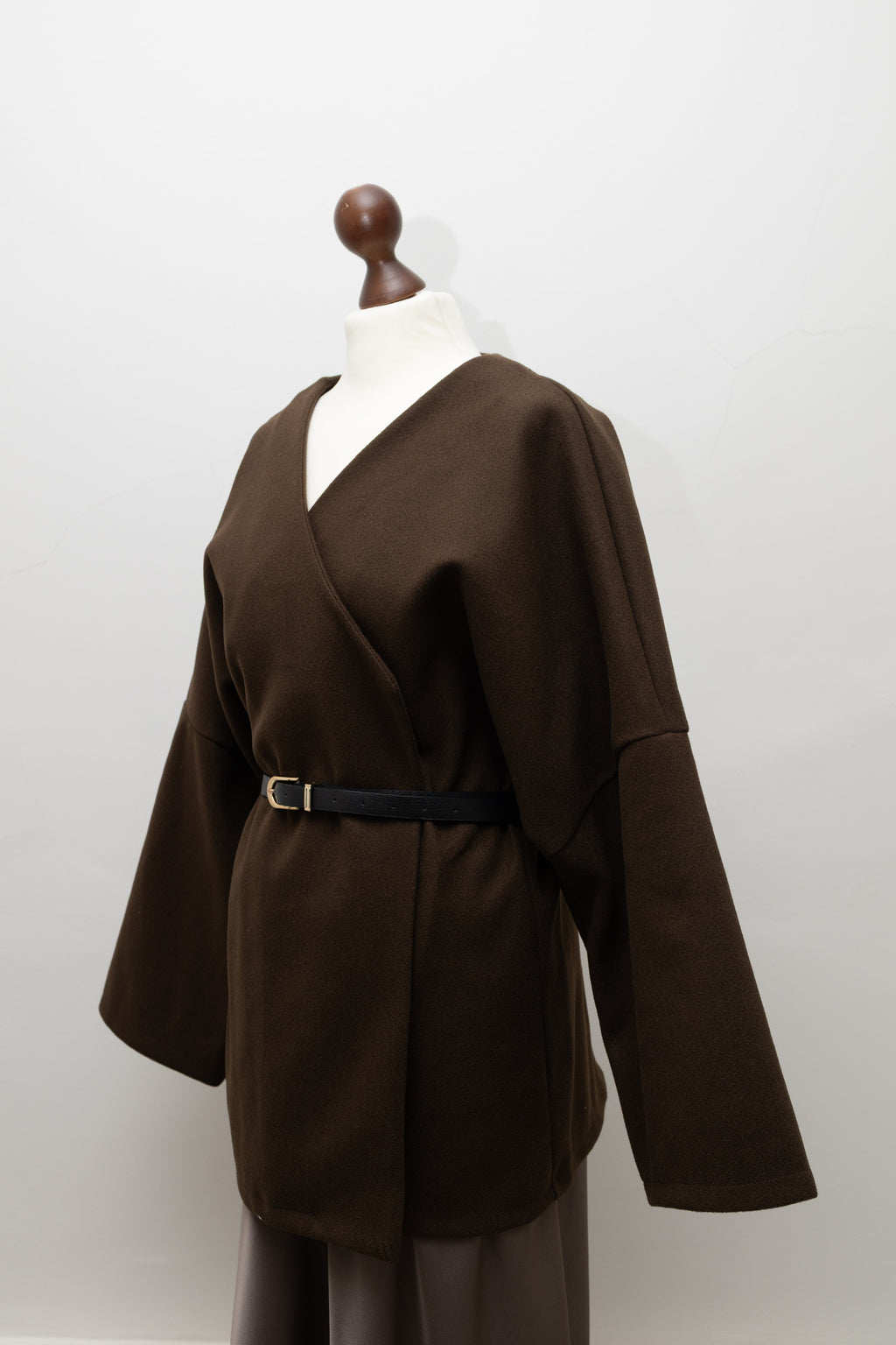 Mira Jacke mit Gürtel