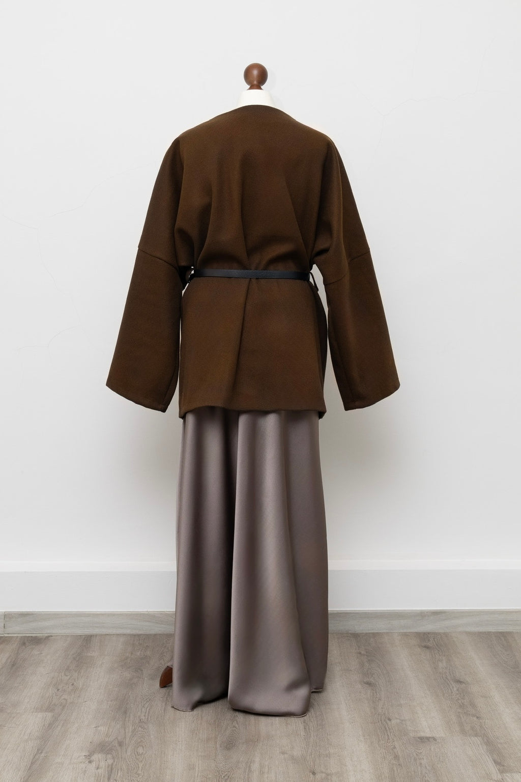 Mira Jacke mit Gürtel