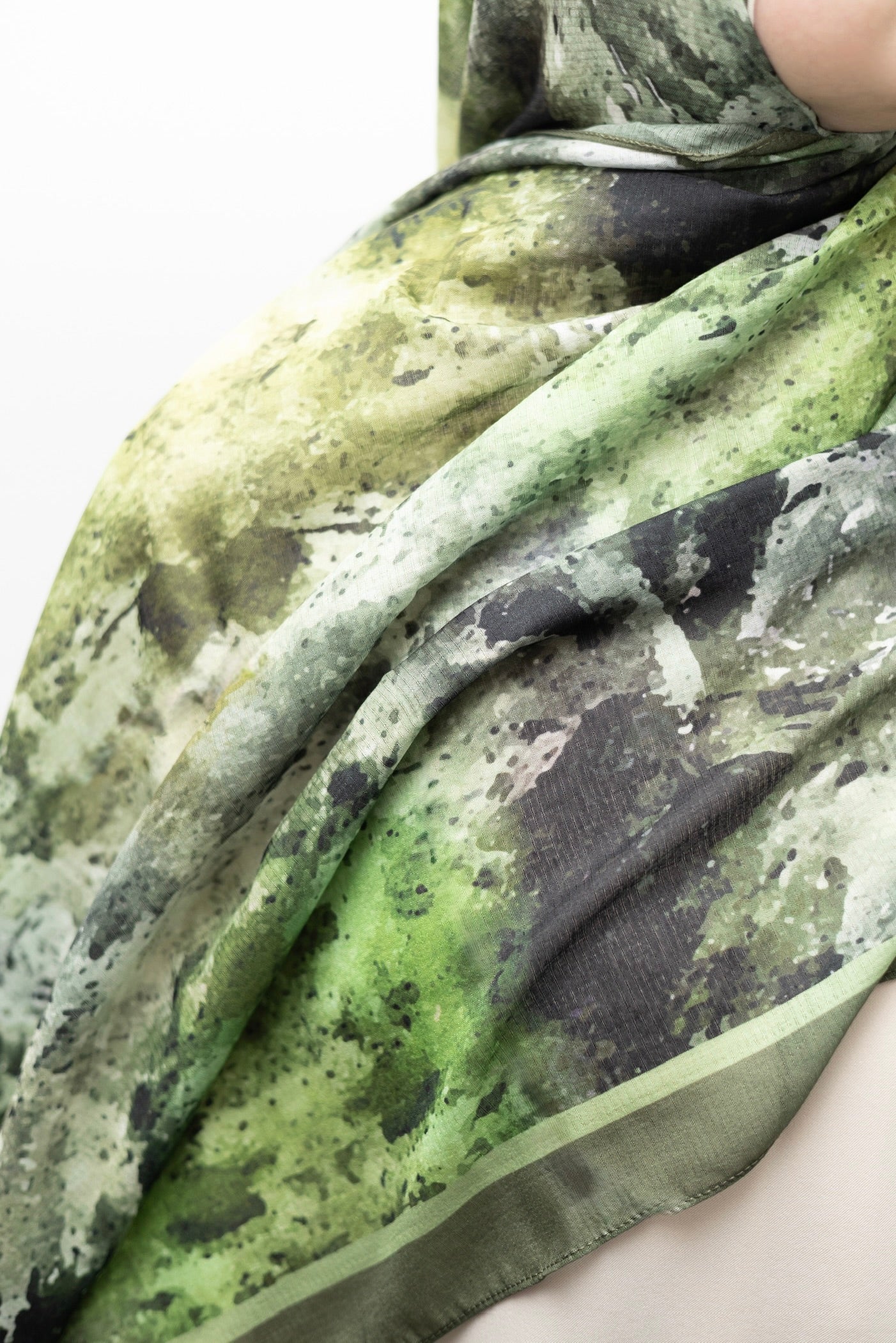 Printed Hijab Aura