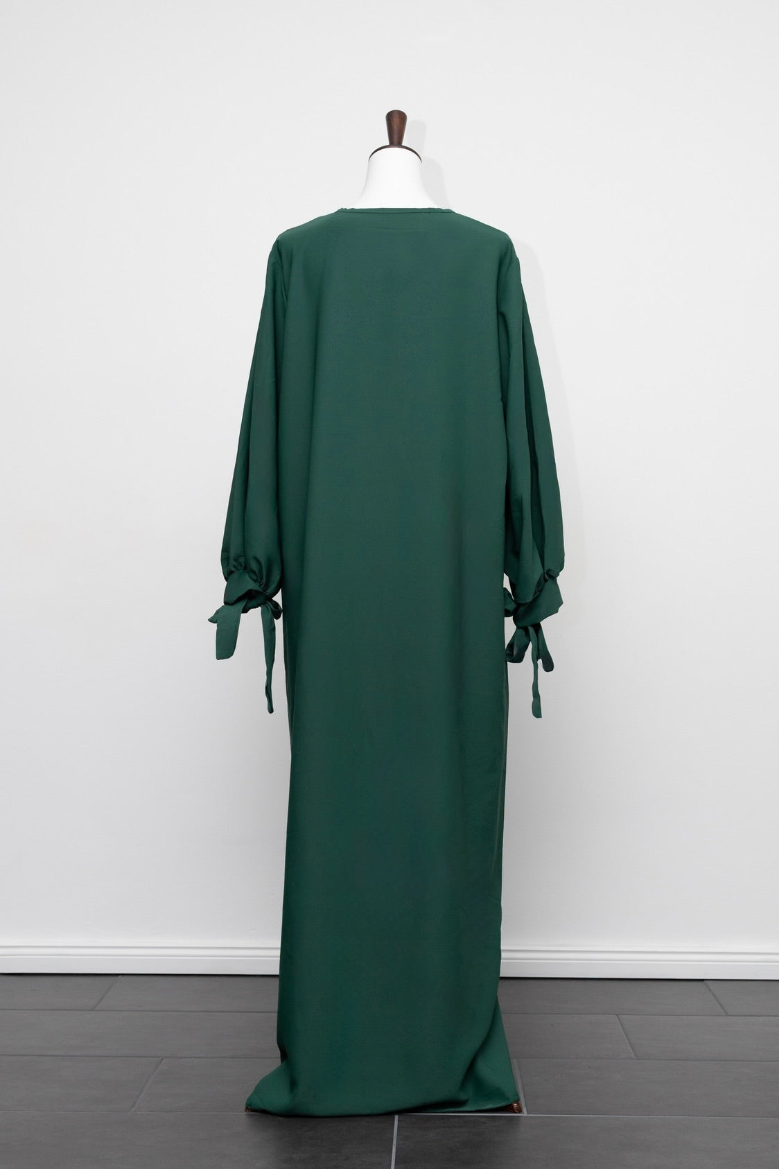 Abaya mit Ballonärmeln und Schleife